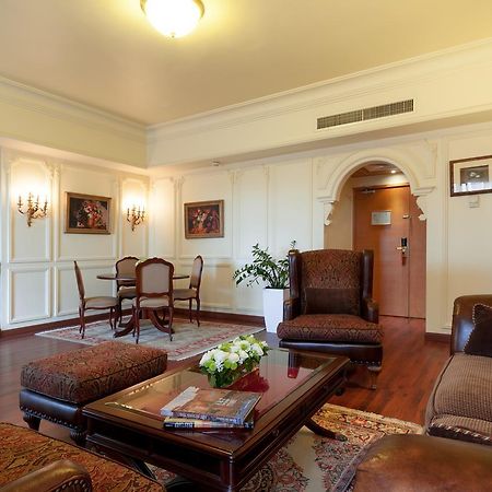 Le Commodore Hotel Beirut Exterior foto