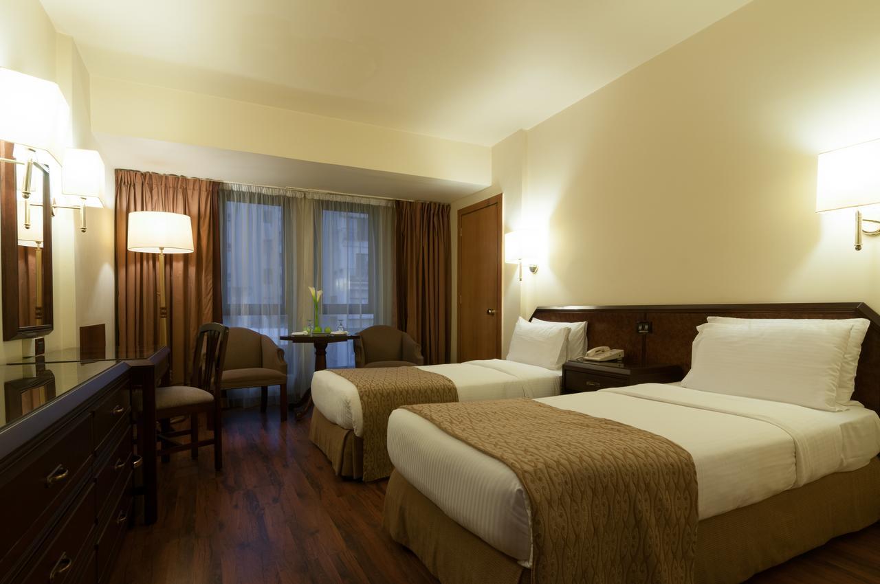 Le Commodore Hotel Beirut Exterior foto