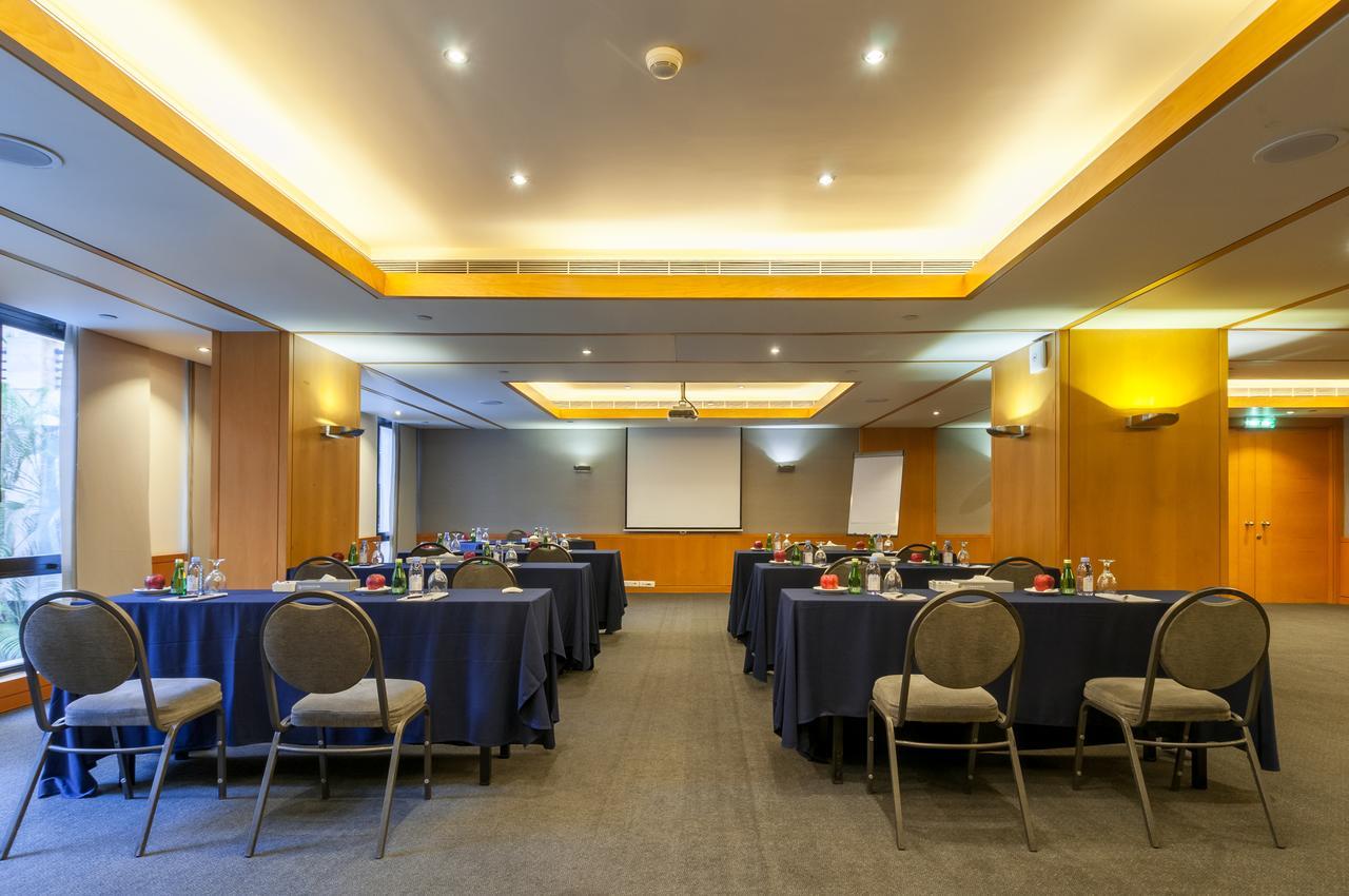 Le Commodore Hotel Beirut Exterior foto