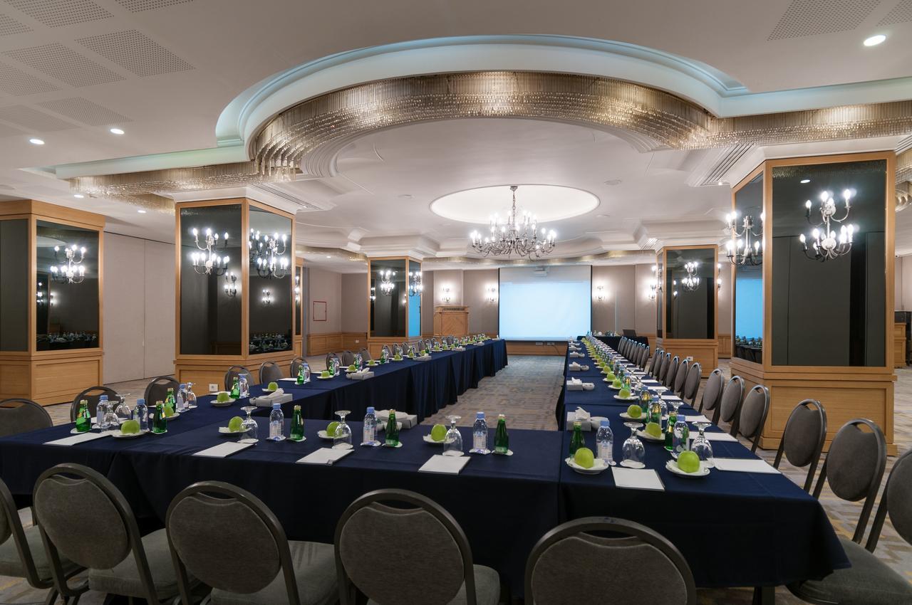 Le Commodore Hotel Beirut Exterior foto