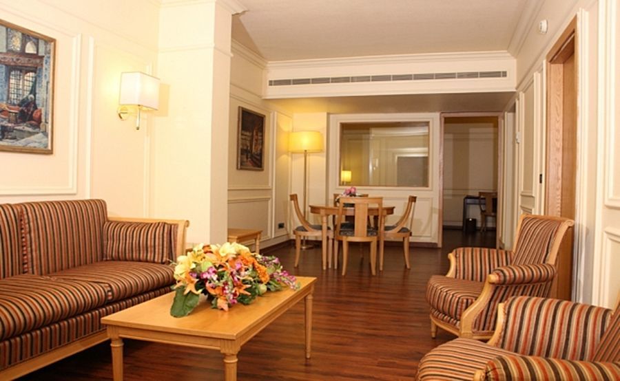 Le Commodore Hotel Beirut Exterior foto